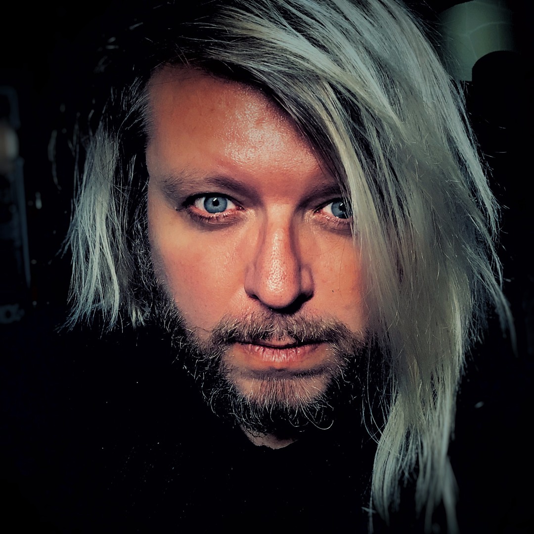 Robert Babicz DJ and producer - Univack Records artist